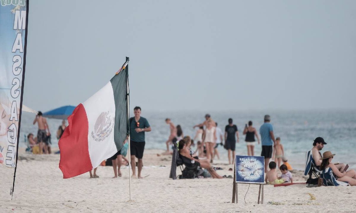 Clima en Quintana Roo. Nublado y posibles lluvias.