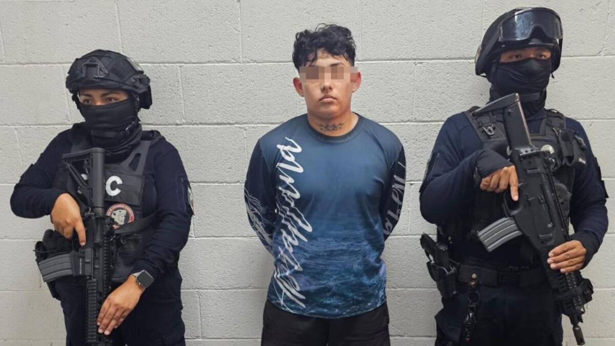 Detienen en Cozumel a sujeto con droga.