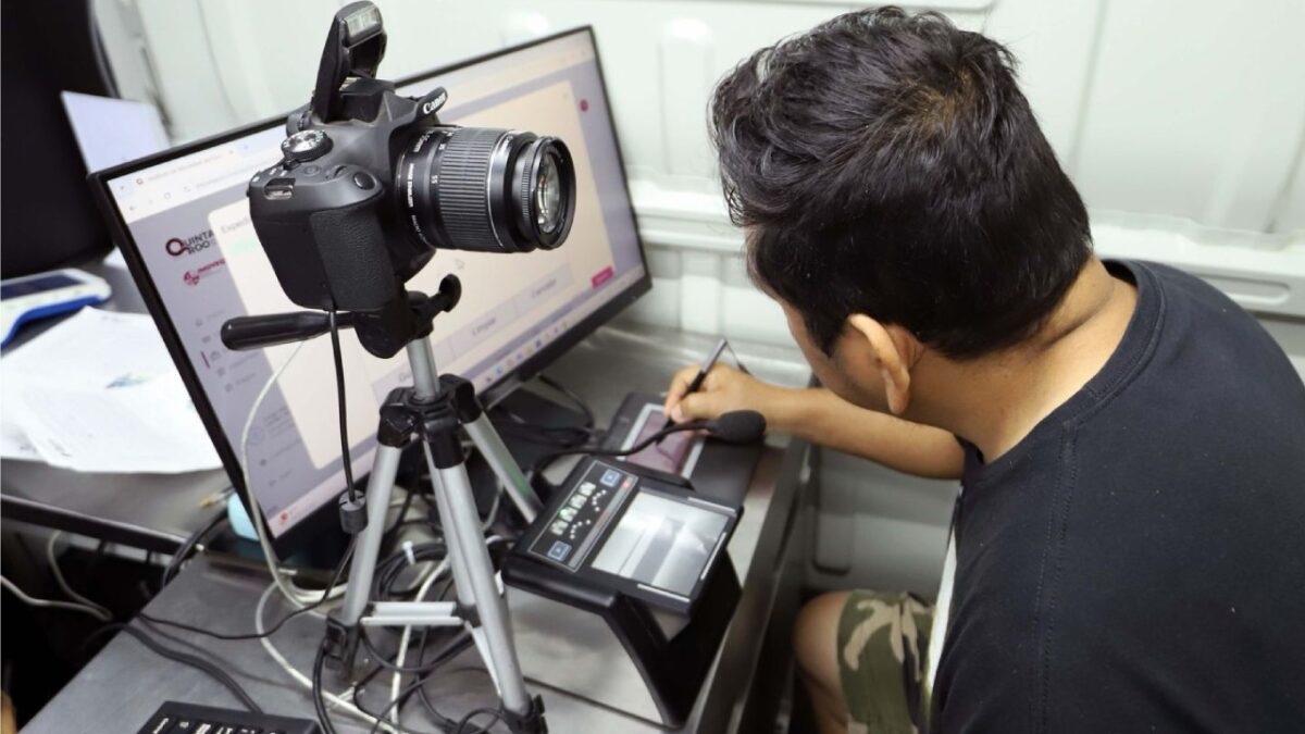 Expedición de licencias de conducir.