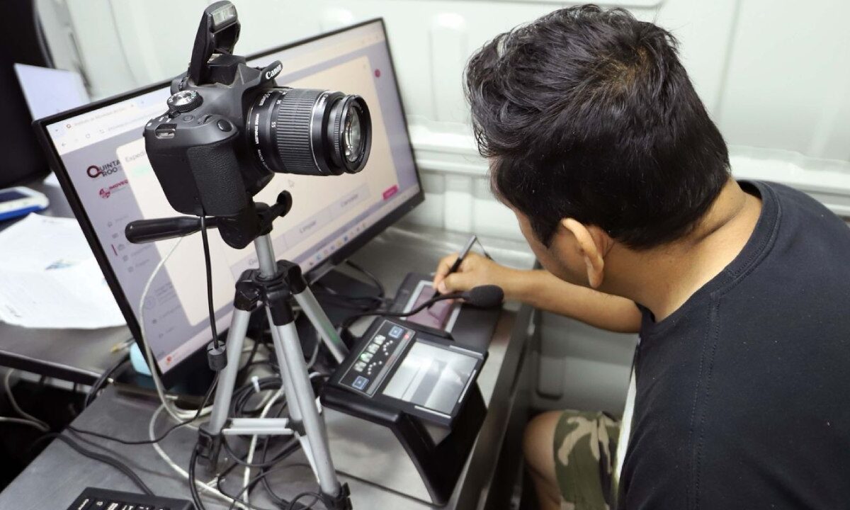 Expedición de licencias de conducir.