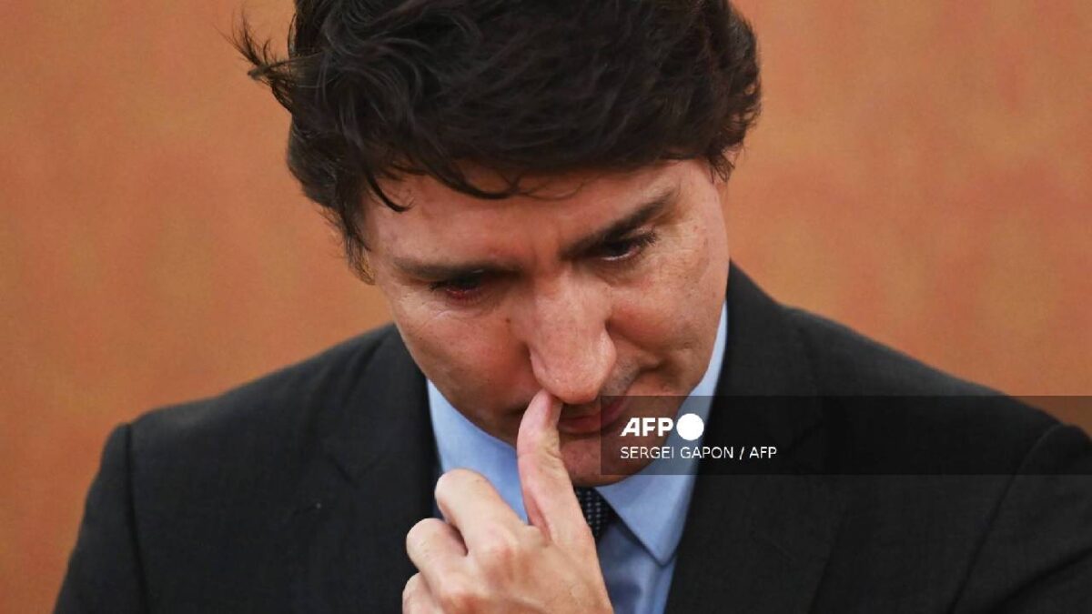 Dimite Justin Trudeau.