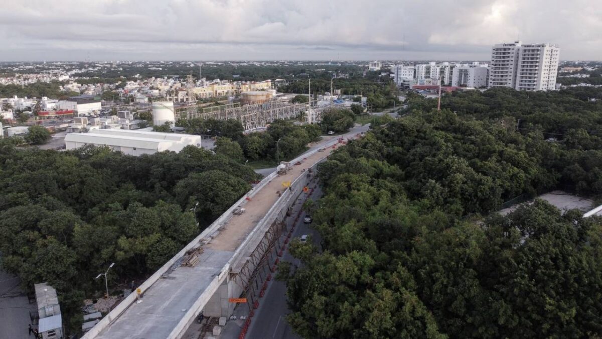 Continúan los cierres viales en la ciudad.