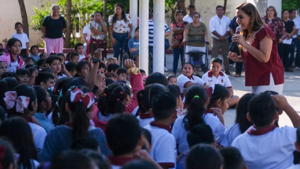 Anuncian nuevo domo para una escuela primaria.