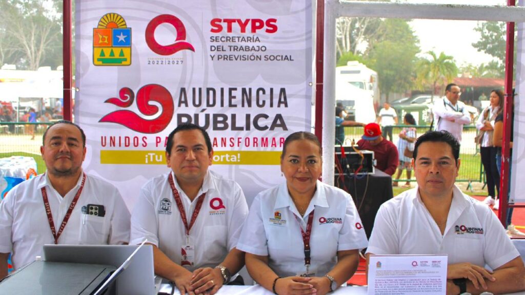 Personal operativo del CCLQROO, en una audiencia pública.