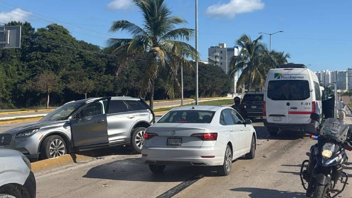 En Cancún se registraron varios choques.