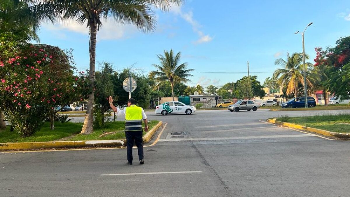 Continúan algunos cierres viales.