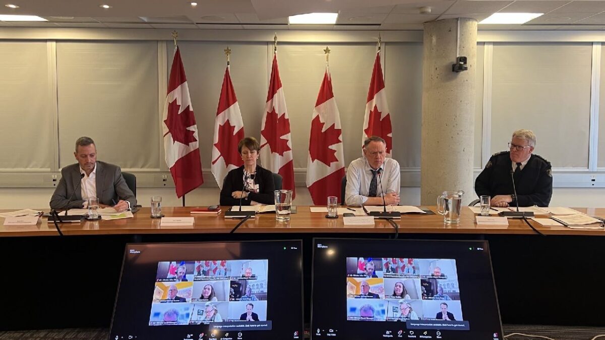 Canadá sigue los pasos de Estados Unidos.