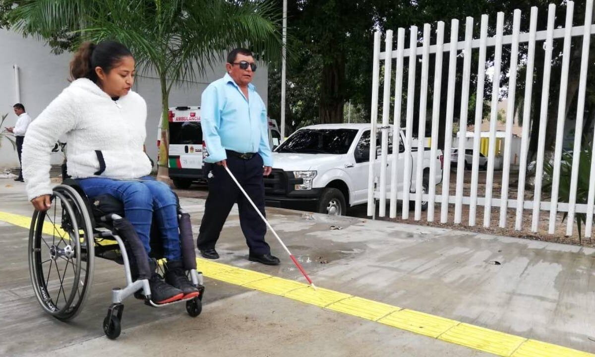 Personas con discapacidad.