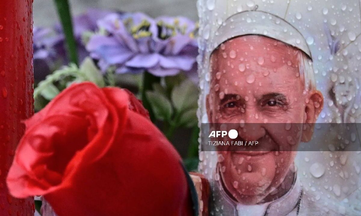 El Papa Francisco durmió bien.