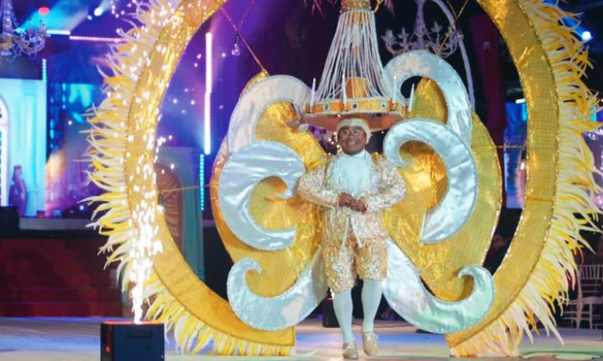 Rey de la Fantasía del Carnaval de Cozumel 2025.