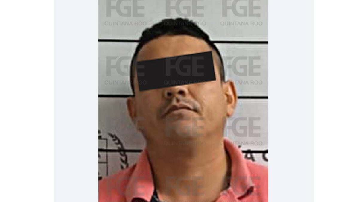 Detienen a cuatro personas, entre ellos una mujer, por narcomenudeo