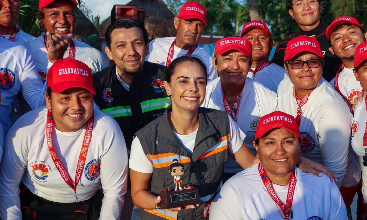 Los héroes del mar fueron reconocidos.
