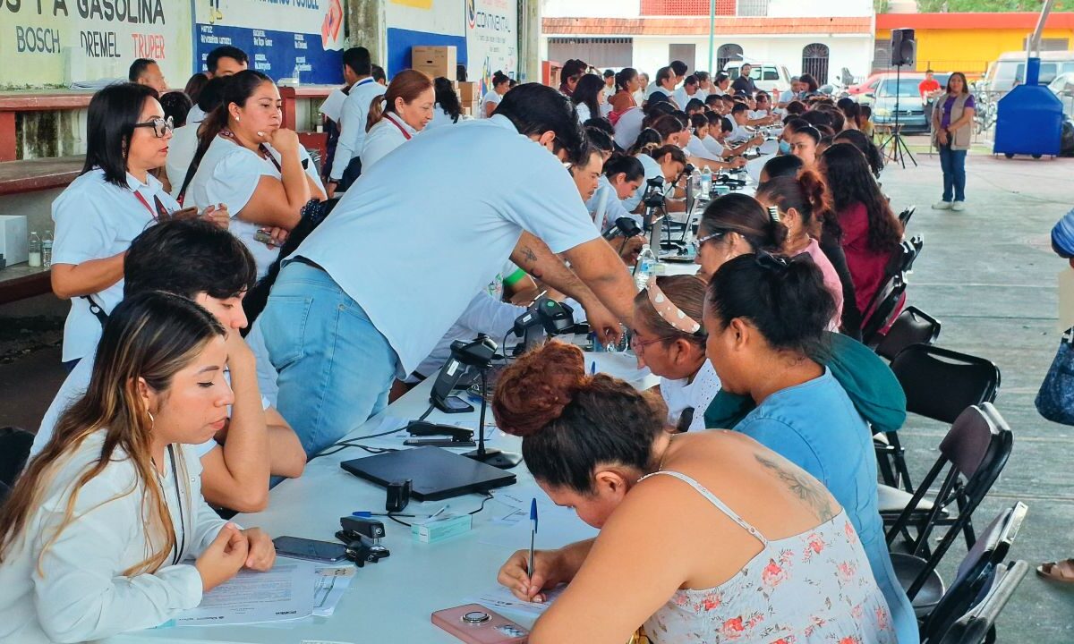 Registro al programa Mujer es Poder, en Quintana Roo.