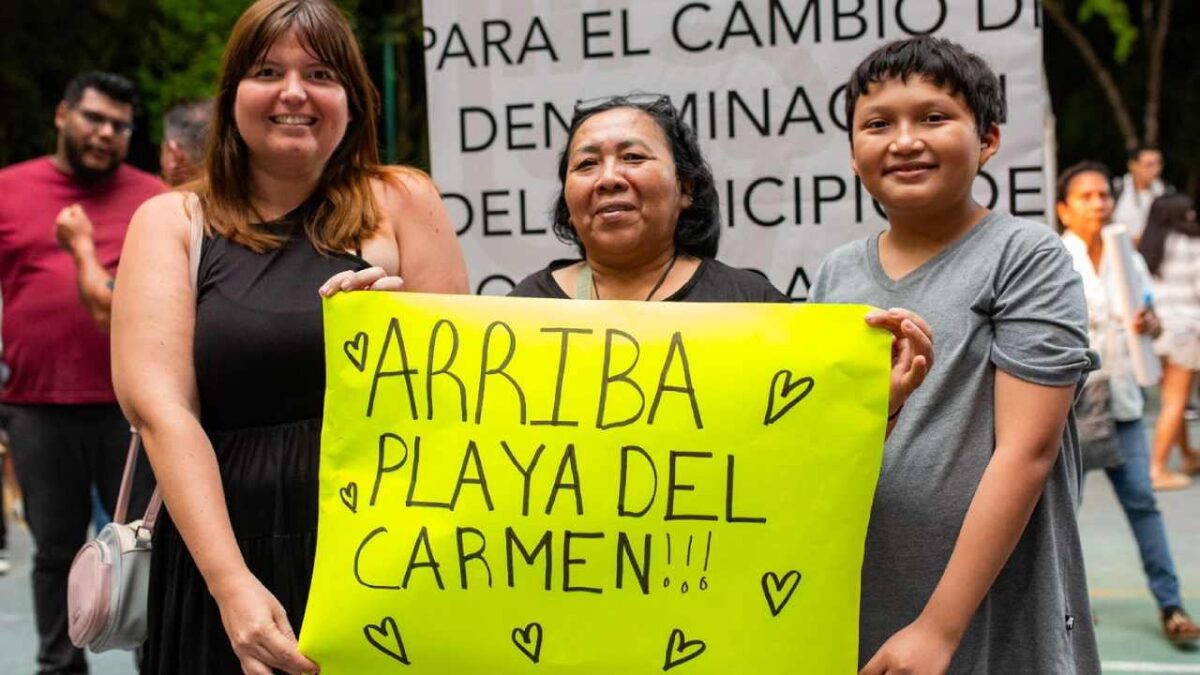 Últimas noticias. Foro ciudadano para cambiar el nombre de Solidaridad, a Playa del Carmen.