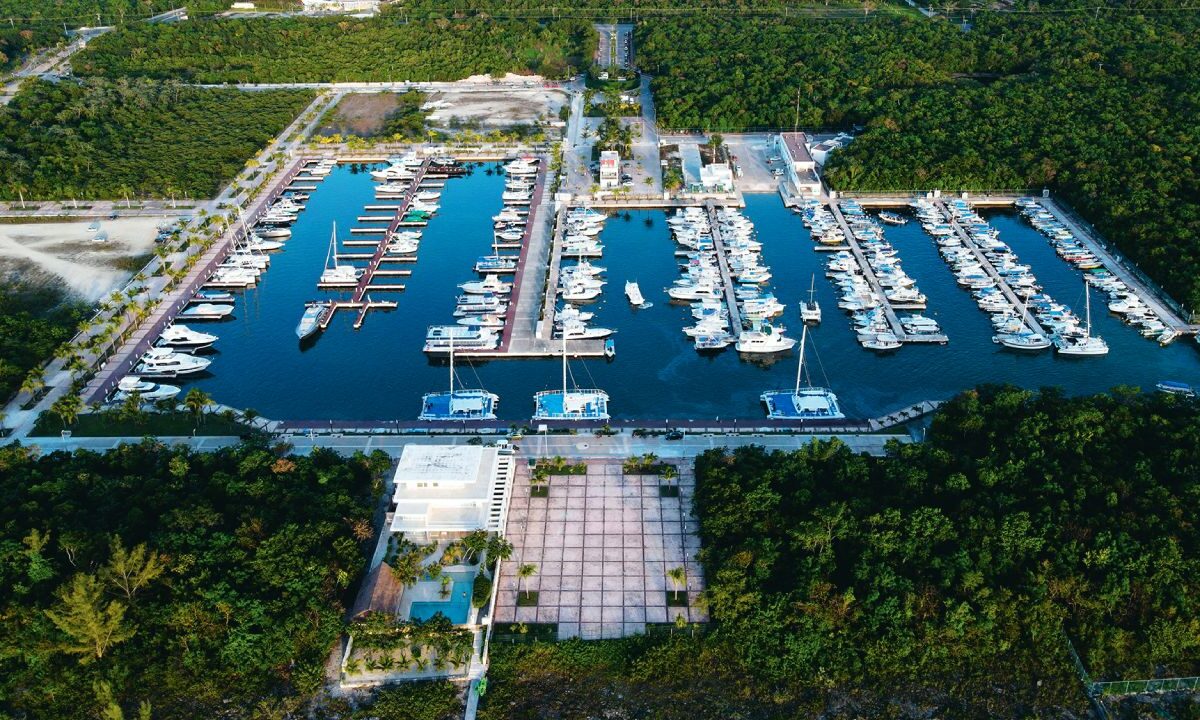 Marina Cozumel.
