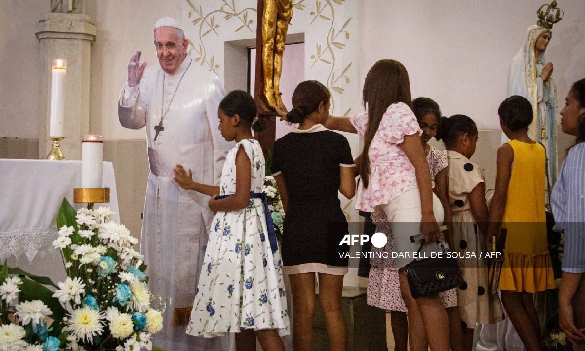 Papa Francisco pasó una noche tranquila.