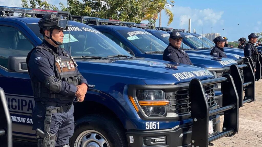 A poco de iniciar el Carnaval Cancún 2025.