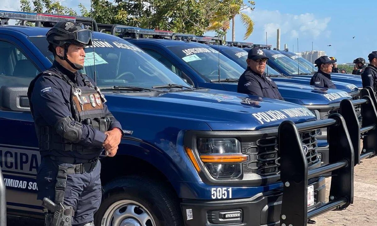 A poco de iniciar el Carnaval Cancún 2025.