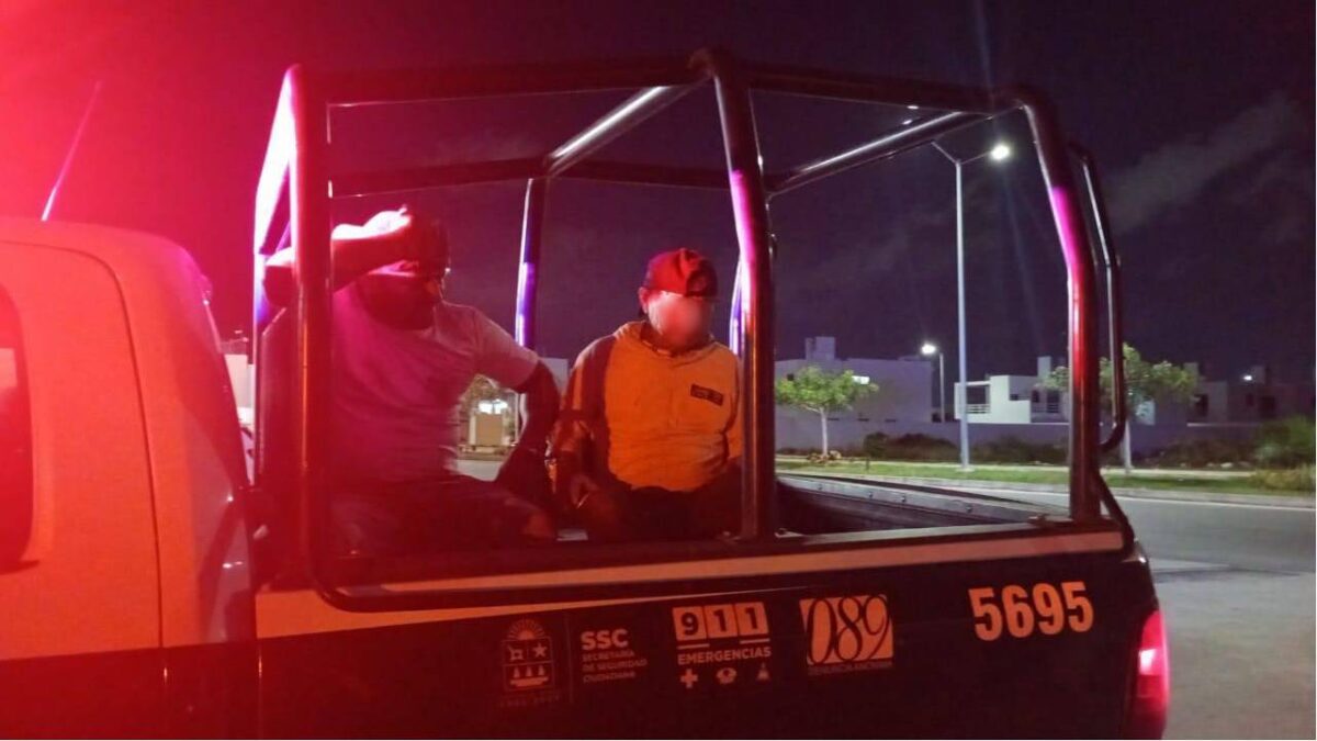 Últimas noticias. Detenido por tirar basura en Cancún.