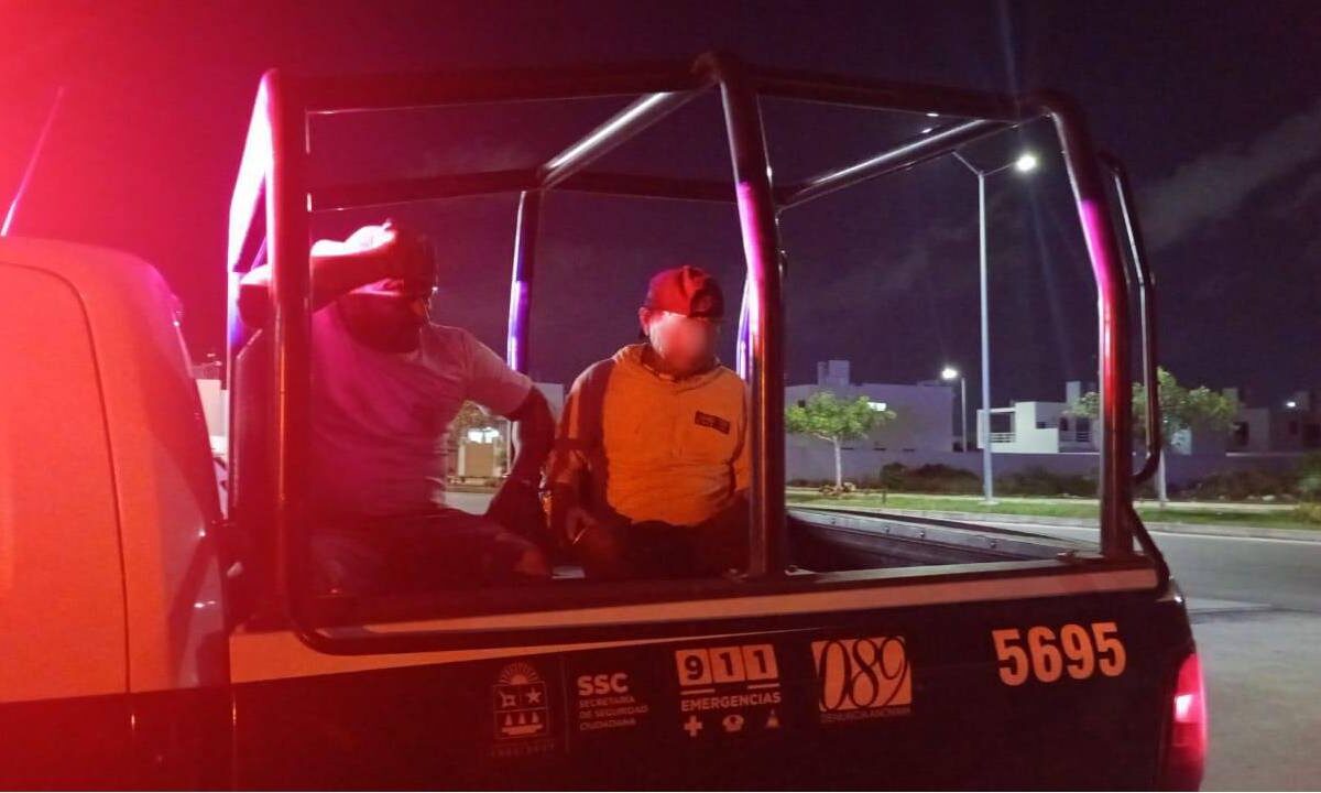 Últimas noticias. Detenido por tirar basura en Cancún.