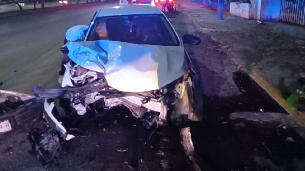 El aparatoso accidente dejó solo daños.