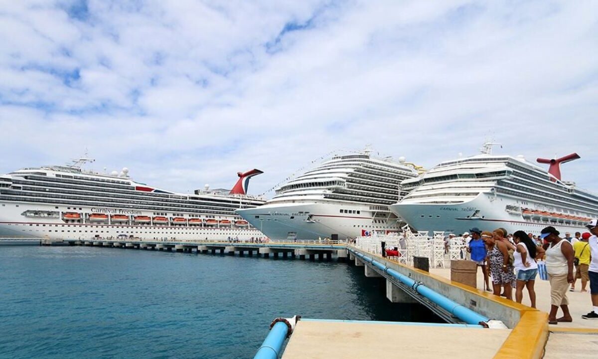 Arribo de cruceros a Cozumel.