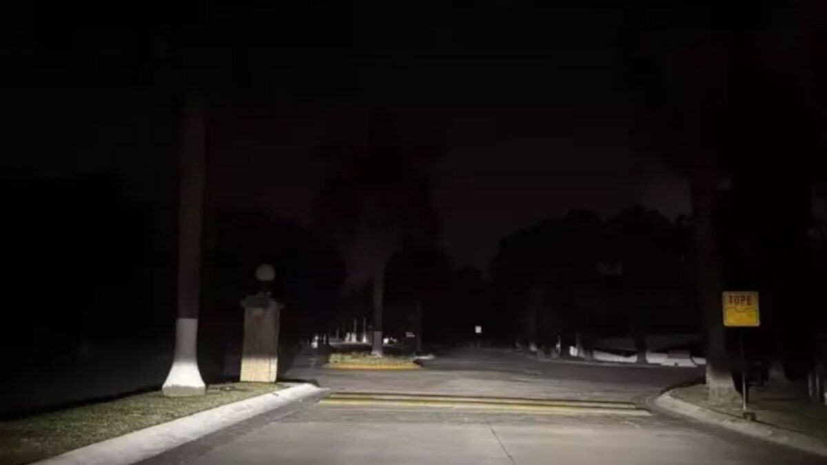 Apagón masivo en Quintana Roo.