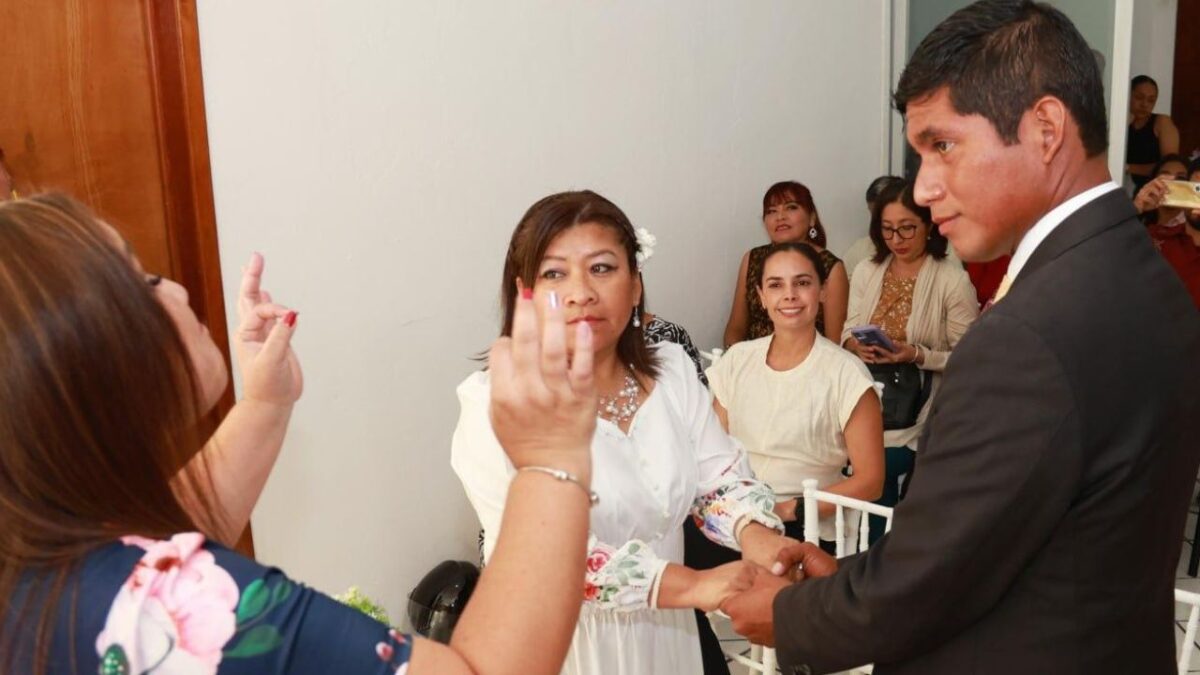 Primera boda en lenguaje de señas en Cancún.