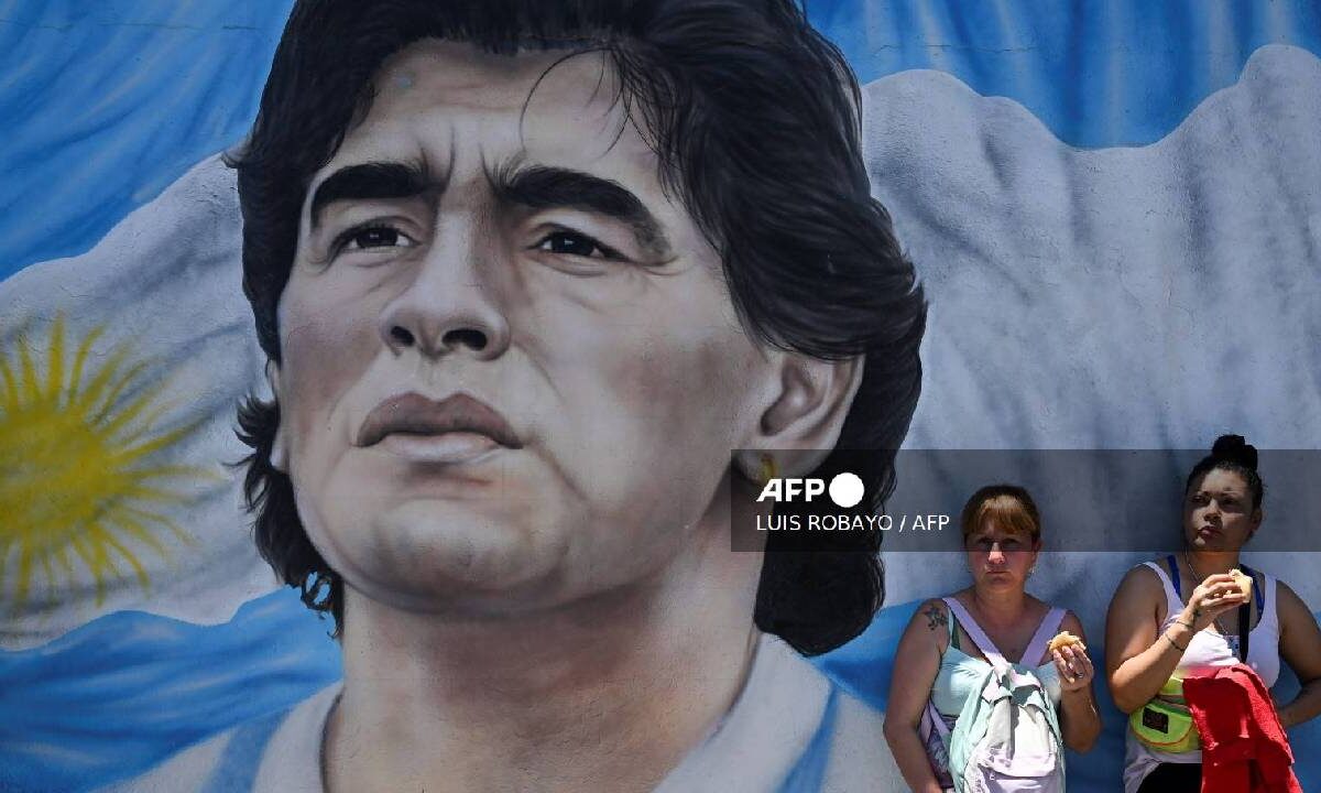 Arranca juicio por la muerte de Maradona.