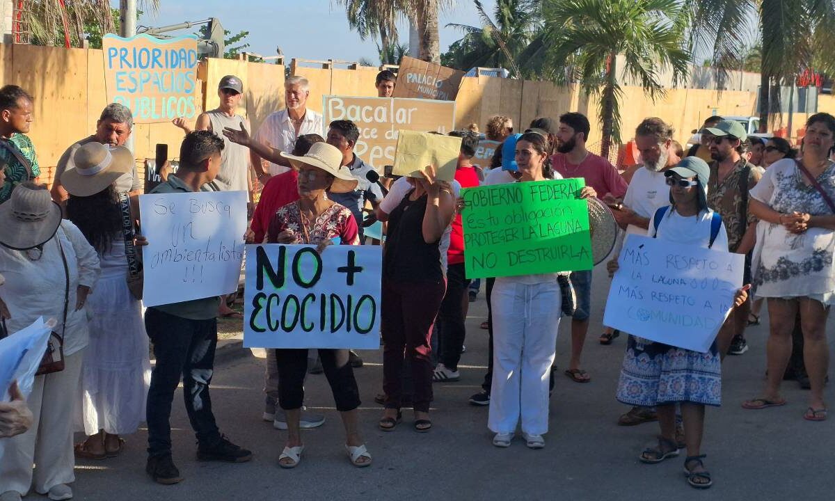 Manifestación en Bacalar.