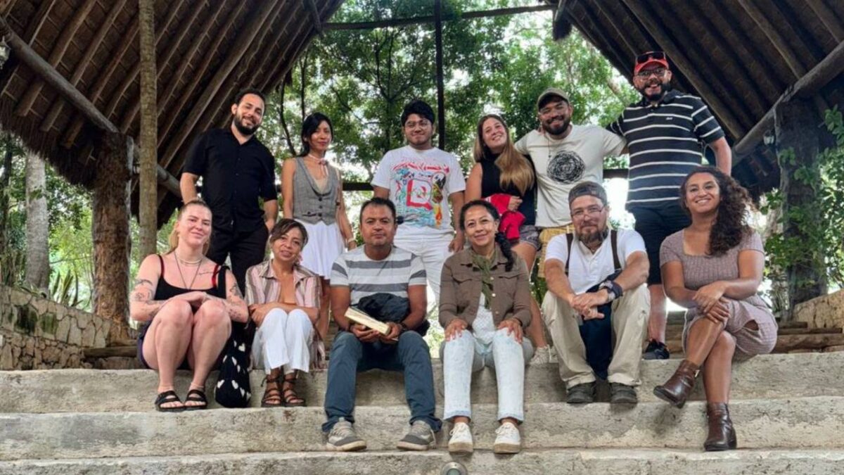 Integrantes de El Opináculo.