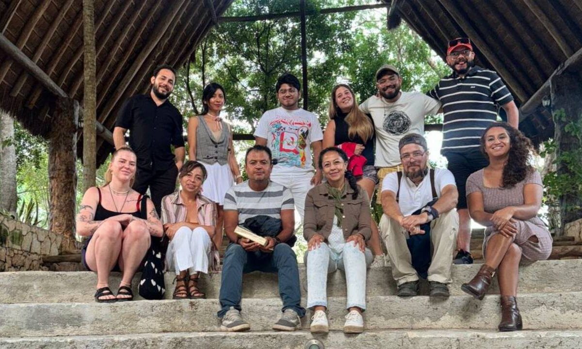 Integrantes de El Opináculo.