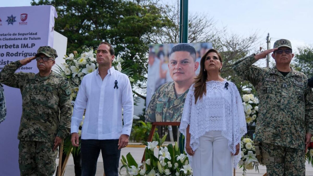 En Tulum se realizó el homenaje al exdirector policiaco.