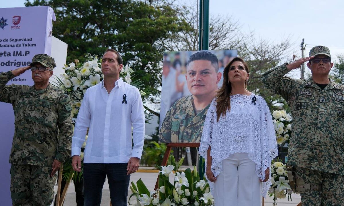 En Tulum se realizó el homenaje al exdirector policiaco.