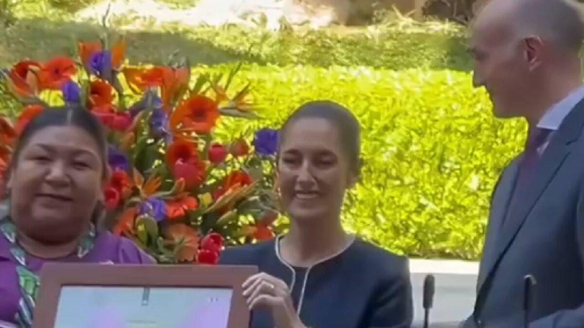 Feliz Día de la Mujer. Sheinbaum empodera a las indígenas.