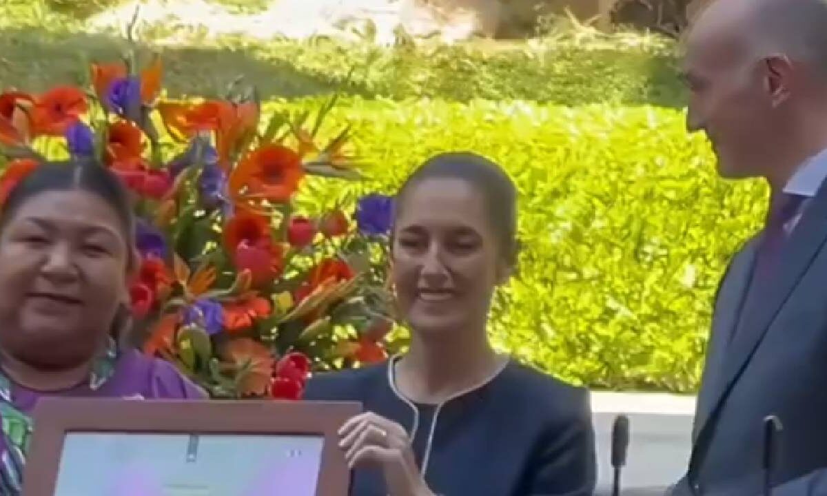 Feliz Día de la Mujer. Sheinbaum empodera a las indígenas.