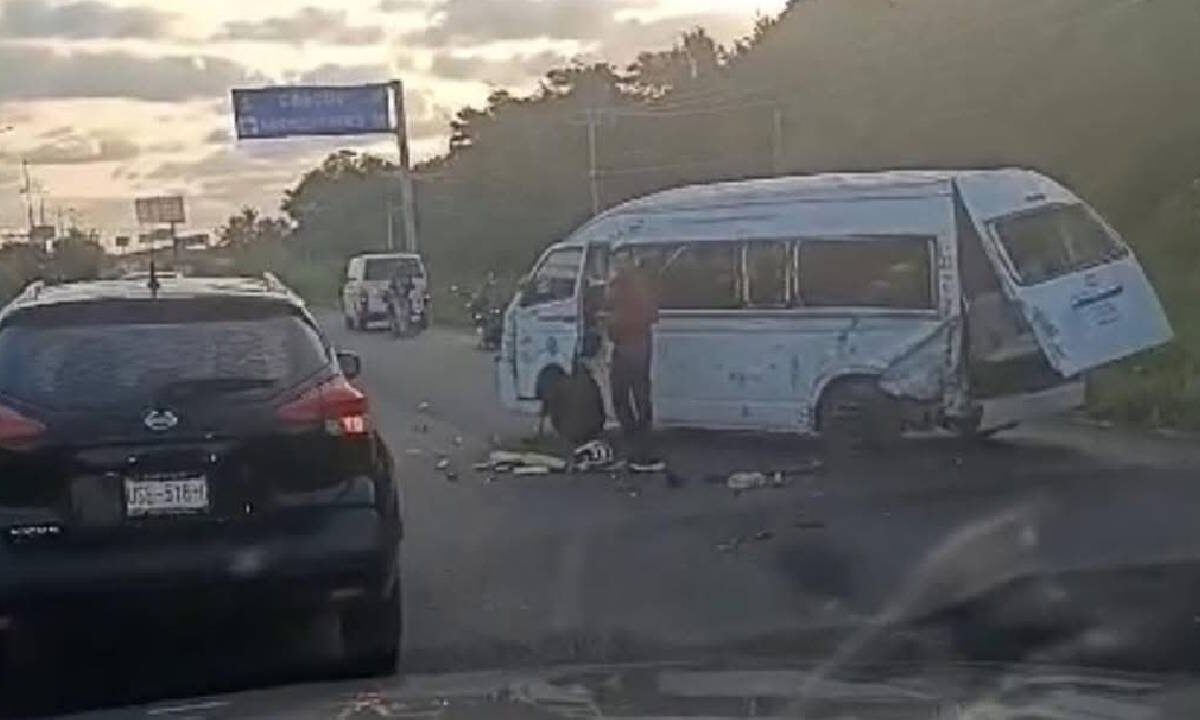 El accidente ocurrió en la Playa del Carmen-Puerto Morelos.