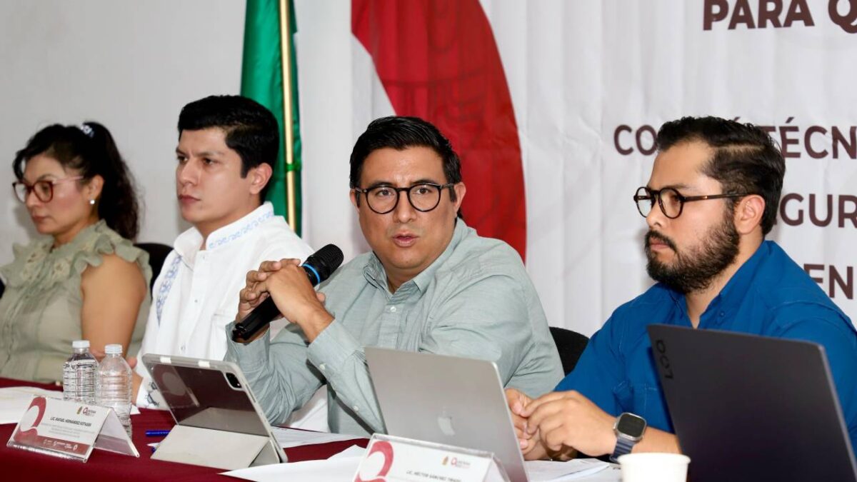 Rafael Hernández Kotasek.