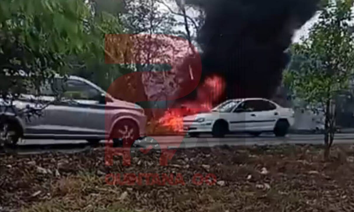 Controlan incendio en Lázaro Cárdenas.