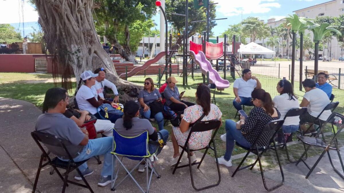 Paro de maestros de Cozumel.