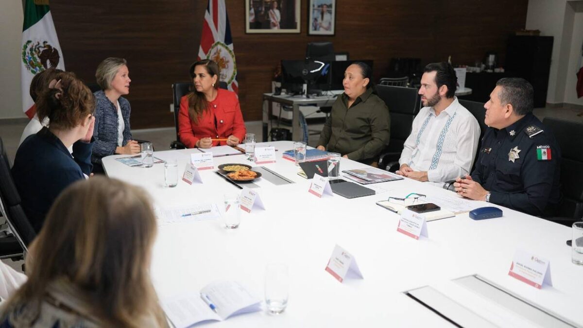 Mara Lezama Espinosa se reunió con la embajadora de