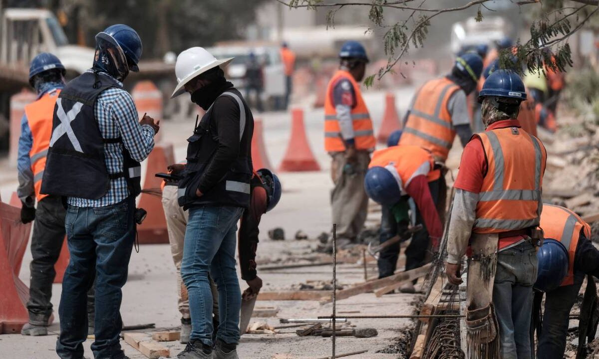 Trabajadores del Tren Maya.