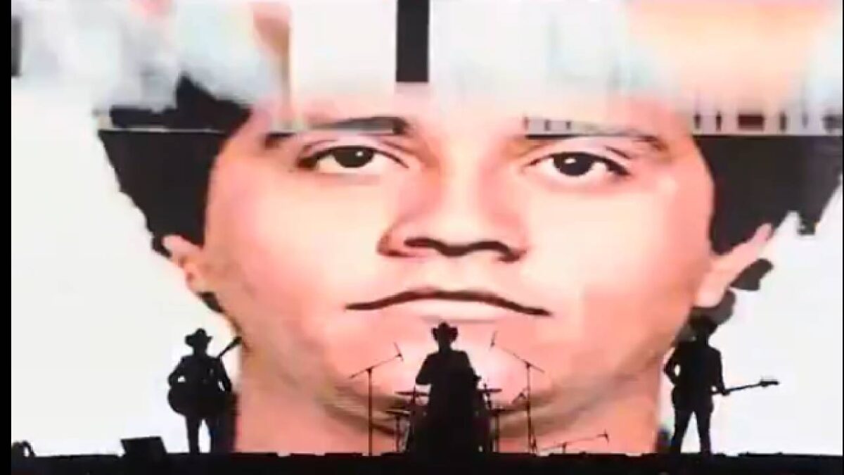 La imagen de "El Mencho" fue proyectada.