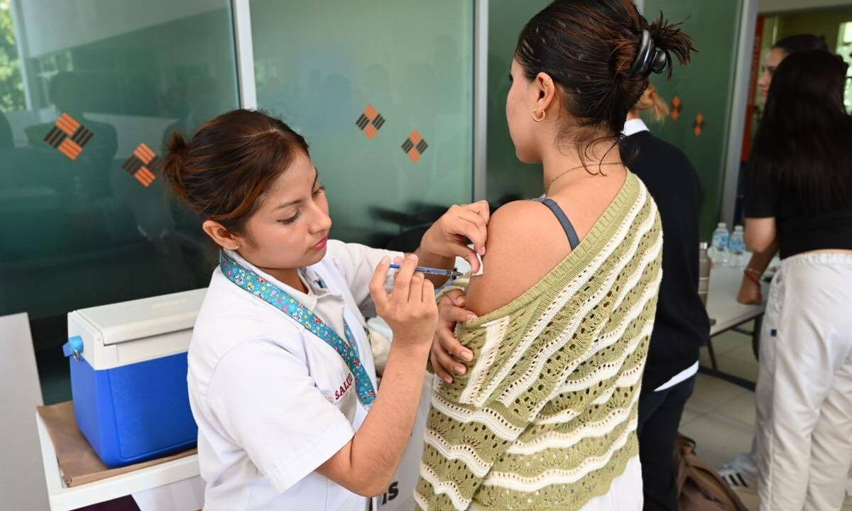 Últimas noticias. Campaña de vacunación en Quintana Roo.