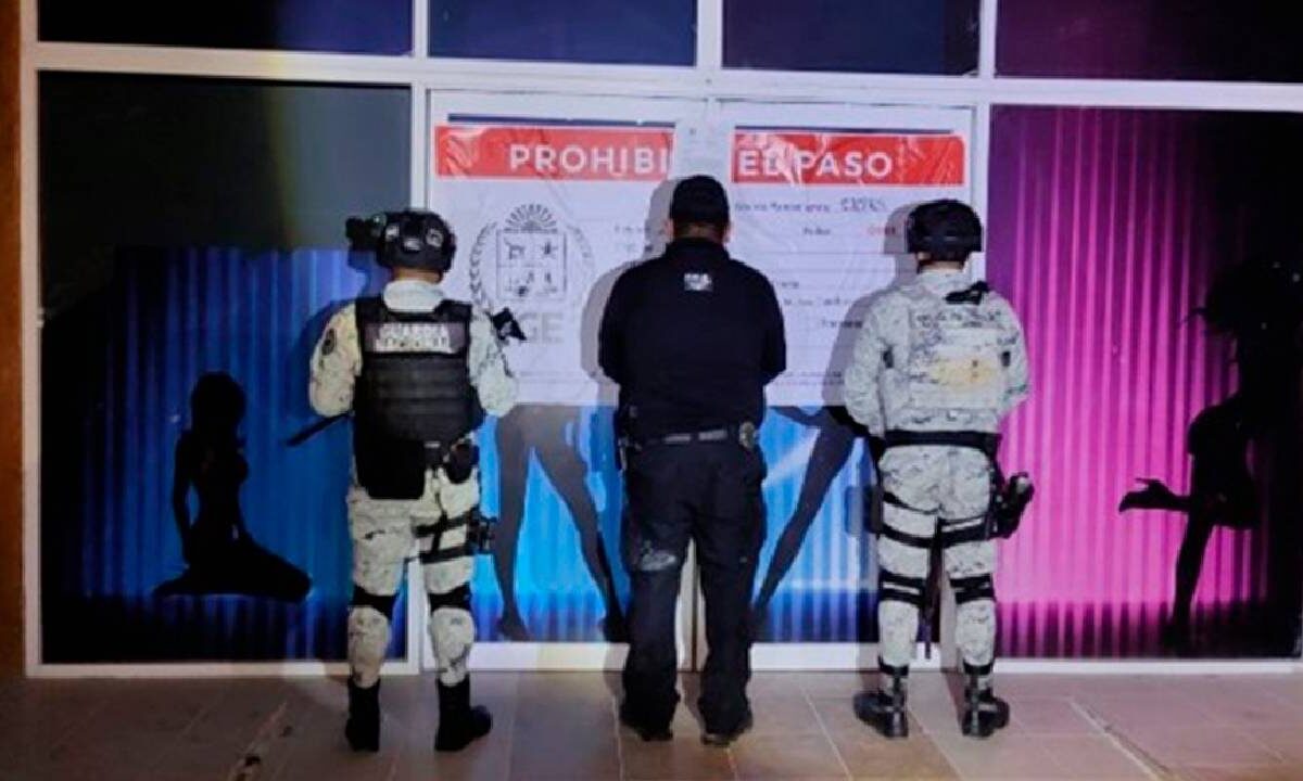 Los operativos fueron en dos bares de Cozumel.