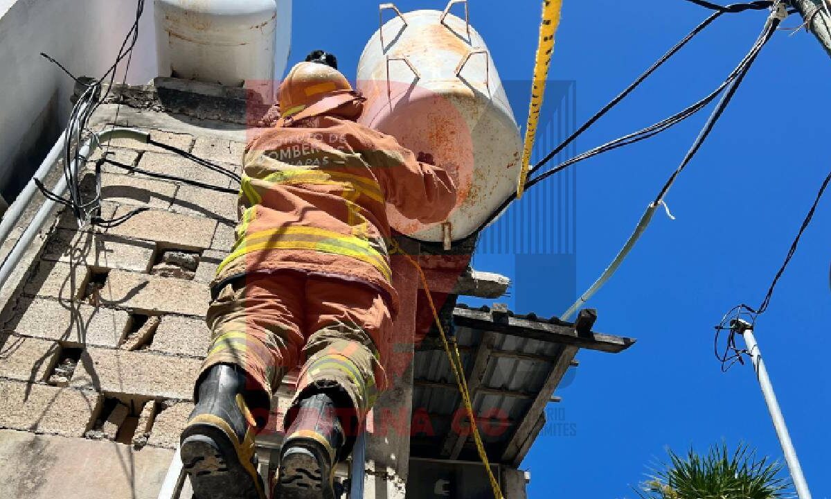 Bomberos atendieron una emergencia en Holbox.