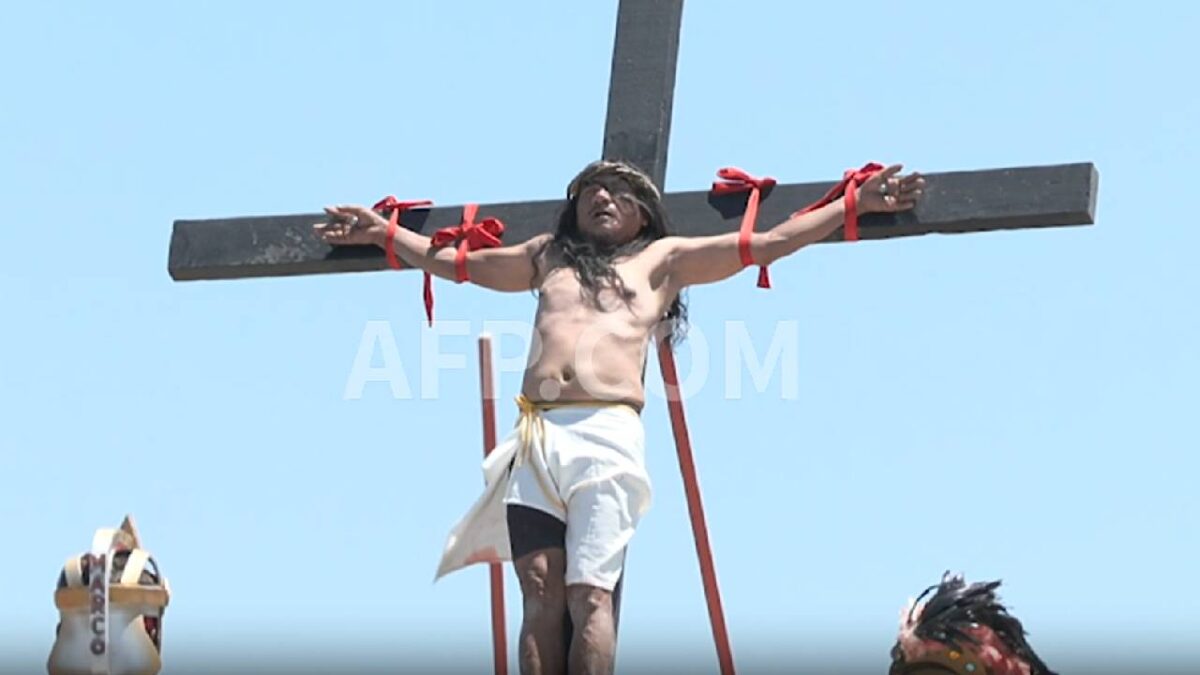 En Filipinas se realizó el Viacrucis.
