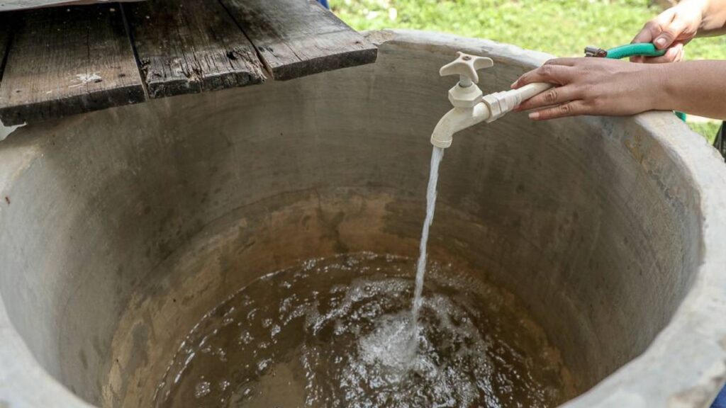 Suministro de agua potable.