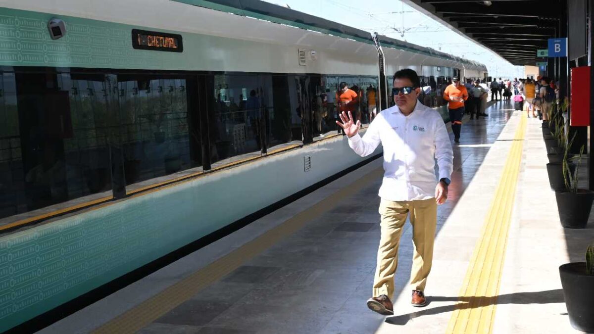 Continúan las obras del Tren Maya.