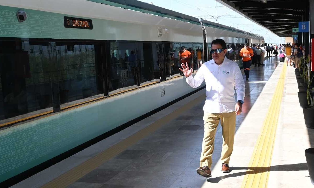 Continúan las obras del Tren Maya.